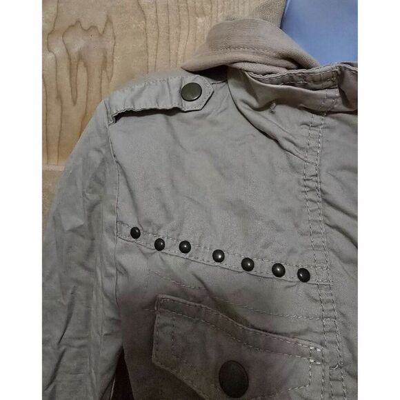 Womens Beige Utility Jacket Hood Snap Buttons Stud Detail Lightweight Casual S - Picture 15 of 16